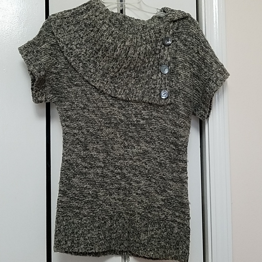 Alpaca and wool blend Gray short sleeve knit sweater